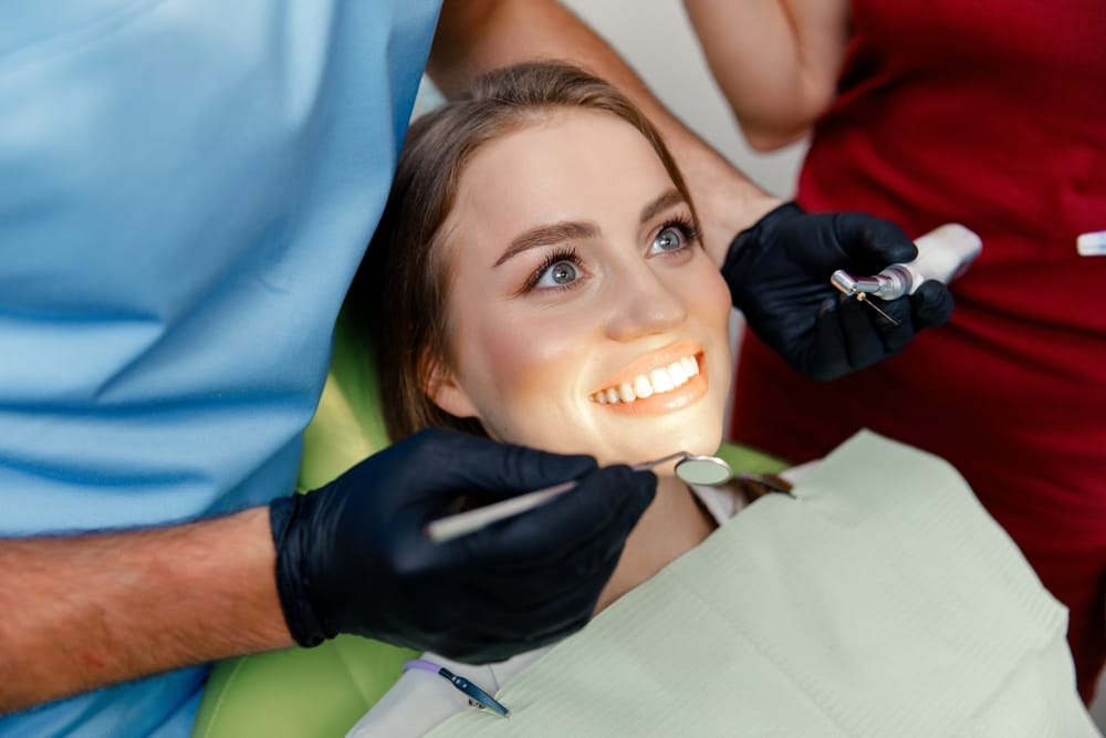 dental health, patient dentist clinic, dental diagnosis, healthy smile, health care and medicare, dentist using professional tools, dental procedure, consultation